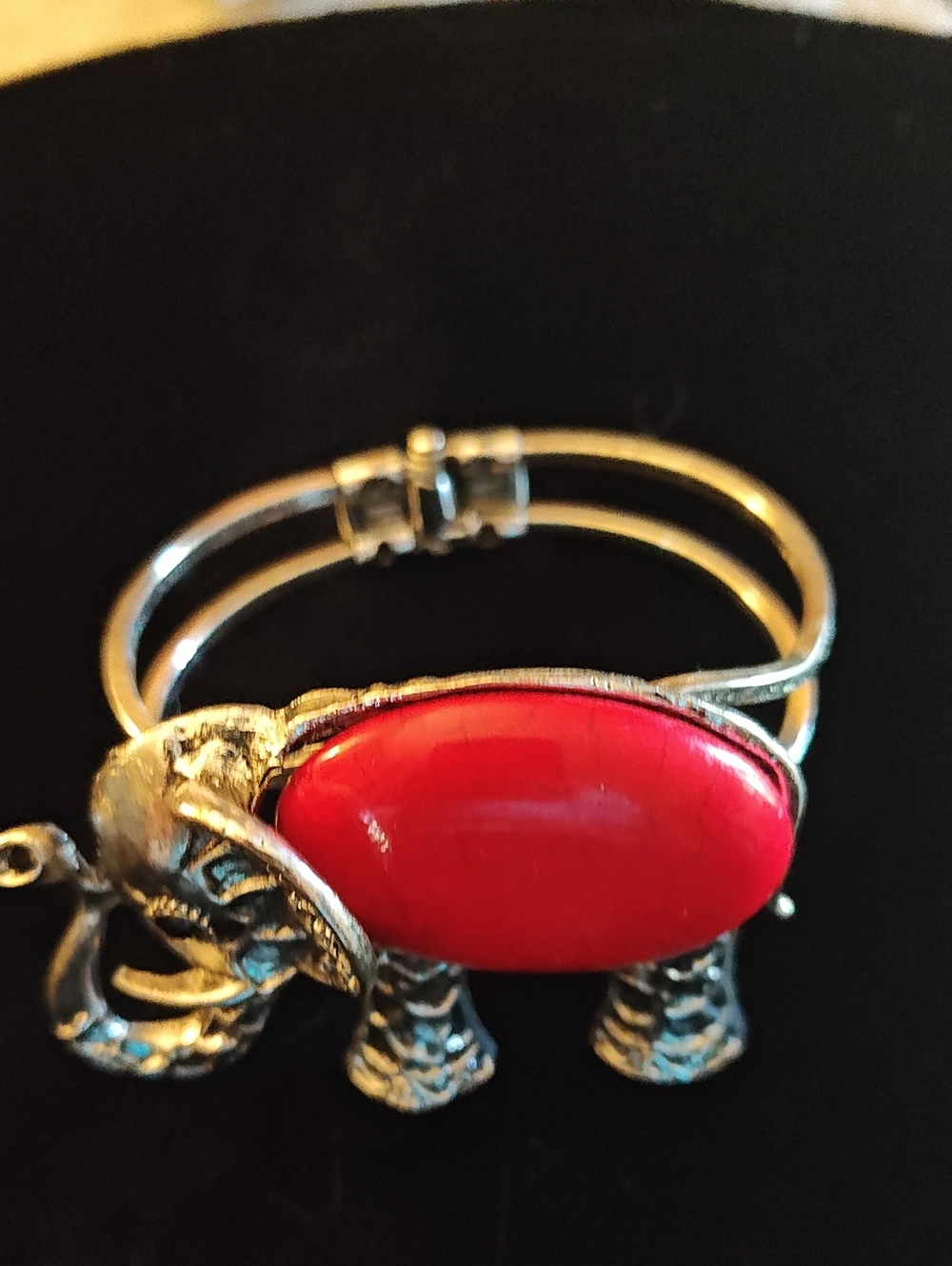 Silver Elephant Bangle Bracelet with Red Stone